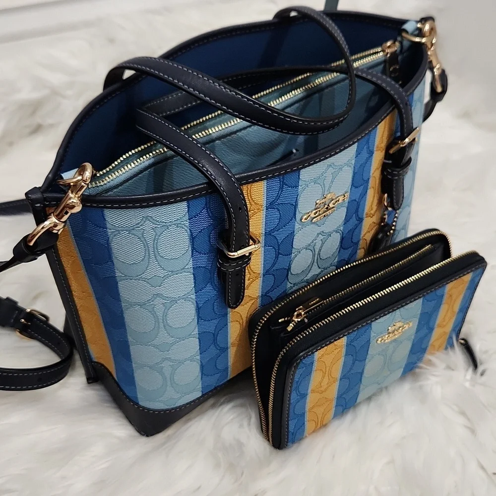 💙🔹️Coach🔹 Mollie Tote 25 Signature Jacquard With Stripes And Matching Wallet - Picture 15 of 17